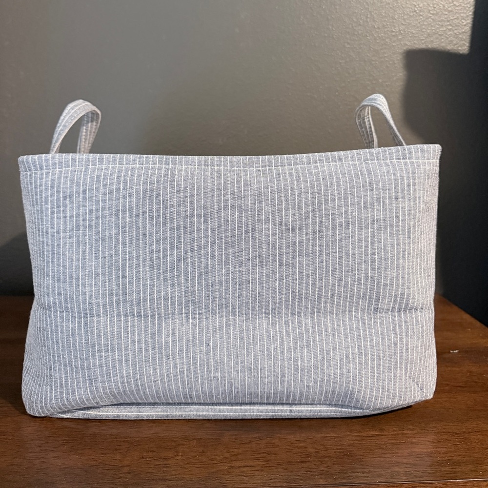 Storage bin for shelves for 2 pcs